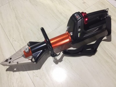 雷沃供應消防救援電動(dòng)液壓剪擴器SC350E