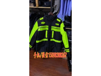 警察羊絨大衣